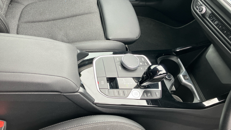 BMW 2 Series 218i [136] Sport 4dr DCT [Live Cockpit Prof] Petrol Saloon